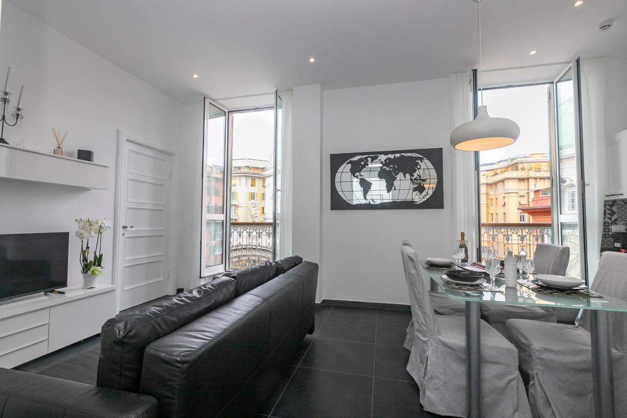 Real Italian Estate - Luxury Black&White Генуя Екстер'єр фото